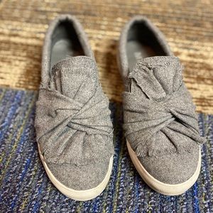 MIA Canvas Slip on Shoes Size 8